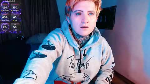          HEHIM  online show from November 18, 3:56 am