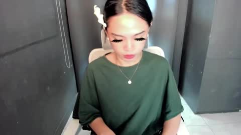 HI IM RONA DONT FORGET GIVE ME THUMBS UP AND JOIN TO MY FANCLUB online show from December 13, 4:27 pm