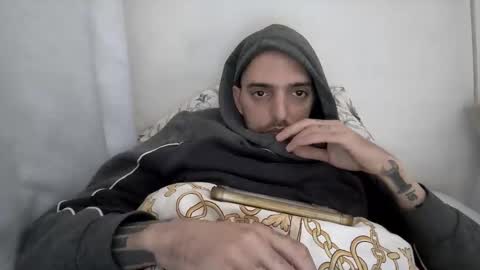 Snapshot of fuck_your_whore chatting on January 13, 9:14 am fuck_your_whore online show from January 13, 9:14 am