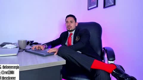 Snapshot of fuckerwate chatting on January 6, 10:05 pm SERGIO THE SEX LAWYER online show from January 6, 10:05 pm