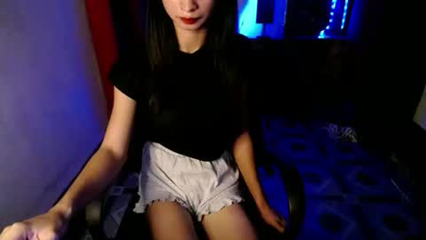 Snapshot of fuckinglexi143 chatting on March 23, 2:15 am lexi online show from March 23, 2:15 am