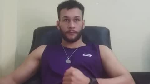 Phill    online show from September 25, 11:03 am