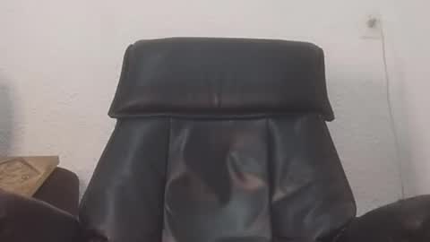 Phill    online show from October 17, 12:41 pm