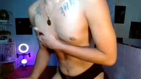 fuckme811826 online show from December 15, 7:56 am