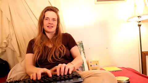 fuckmypussyplz1 online show from May 8, 3:23 am