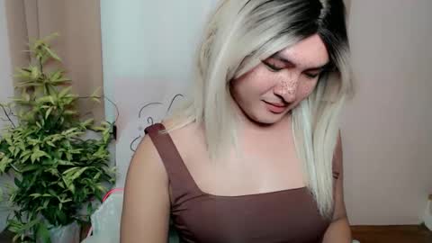 Snapshot of fuckwithchelsea chatting on December 15, 12:42 pm CHELSEA online show from December 15, 12:42 pm