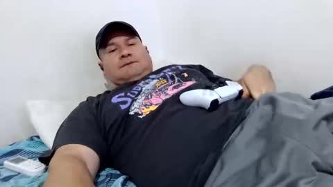 Snapshot of fuckynations chatting on June 8, 9:53 am Fuckdirtymen online show from June 8, 9:53 am