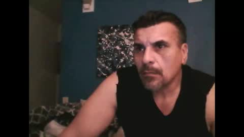 fuego1ento22 online show from May 6, 12:32 pm