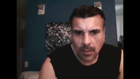 fuego1ento22 online show from May 9, 7:30 pm