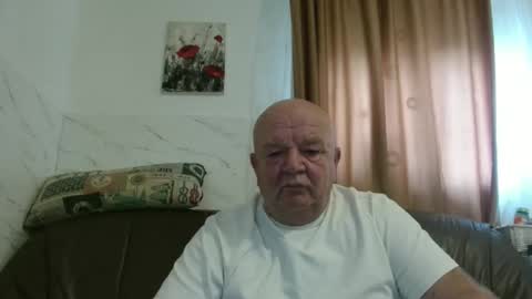 fullballs6 online show from November 27, 8:16 am