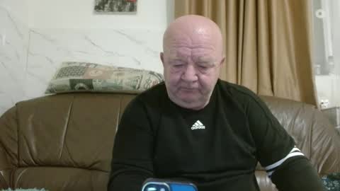 fullballs6 online show from January 15, 3:00 am