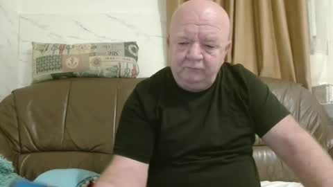 fullballs6 online show from February 6, 2:38 am