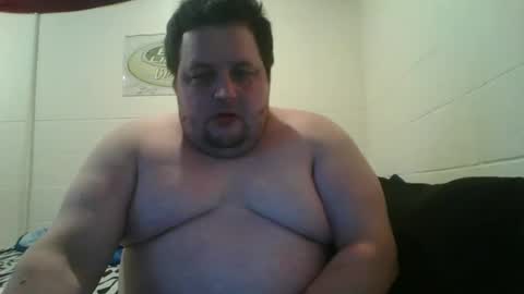 Snapshot of fullofcum0 chatting on January 18, 6:43 pm fullofcum0 online show from January 18, 6:43 pm