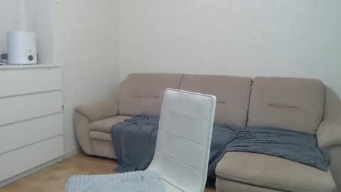 Snapshot of fun_familyxxxx chatting on February 3, 6:49 pm HelenCliff online show from February 3, 6:49 pm