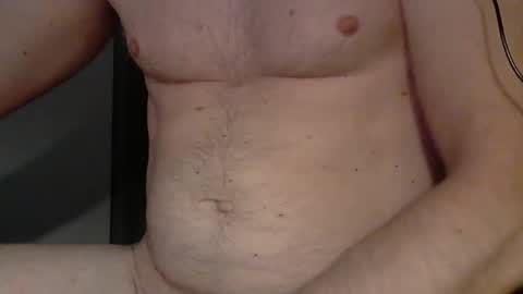 Snapshot of funguy1979100 chatting on February 15, 12:47 pm funguy1979100 online show from February 15, 12:47 pm