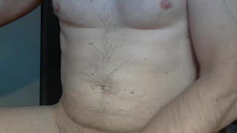 Snapshot of funguy1979100 chatting on February 21, 2:18 pm funguy1979100 online show from February 21, 2:18 pm