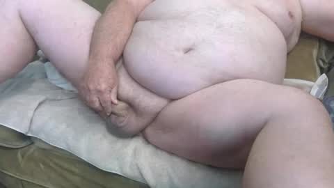 Snapshot of funlovinchub chatting on December 18, 8:25 pm funlovinchub online show from December 18, 8:25 pm