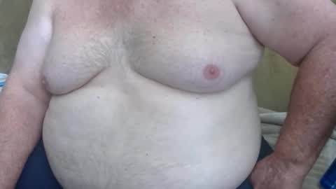 Snapshot of funlovinchub chatting on December 26, 8:11 pm funlovinchub online show from December 26, 8:11 pm