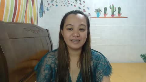 MAE online show from December 20, 1:36 am
