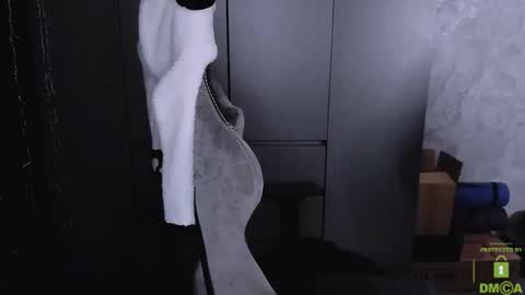 Snapshot of funny_bunny23 chatting on November 23, 2:33 am Eva online show from November 23, 2:33 am