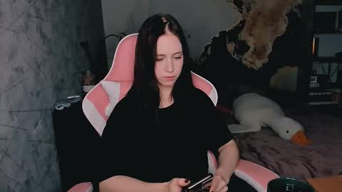 Snapshot of funny_bunny23 chatting on December 21, 5:20 pm Eva online show from December 21, 5:20 pm