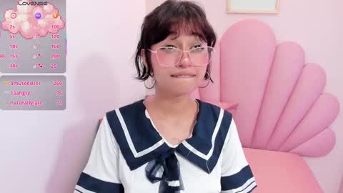 Snapshot of funny_samy chatting on February 25, 11:44 pm Samantha online show from February 25, 11:44 pm
