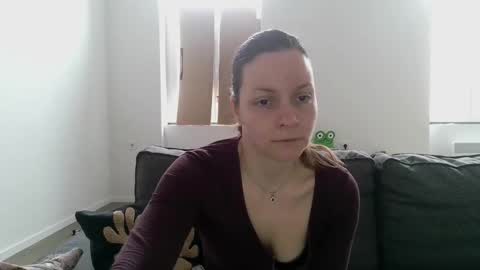 Snapshot of funservice chatting on February 21, 8:51 am funservice online show from February 21, 8:51 am