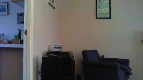 Snapshot of funslimguy chatting on February 11, 4:13 pm Funslimguy online show from February 11, 4:13 pm
