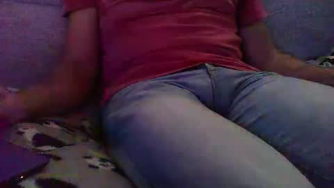 Snapshot of funslimguy chatting on February 17, 8:47 pm Funslimguy online show from February 17, 8:47 pm