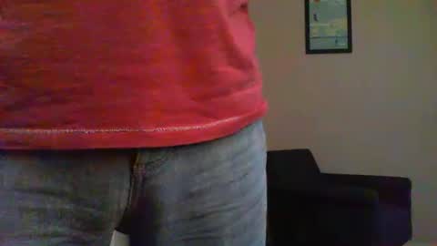 Snapshot of funslimguy chatting on February 21, 7:10 pm Funslimguy online show from February 21, 7:10 pm