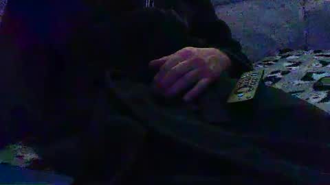 Snapshot of funslimguy chatting on February 25, 11:22 pm Funslimguy online show from February 25, 11:22 pm