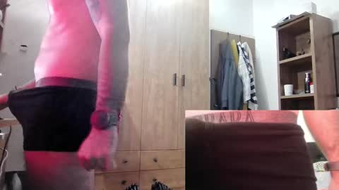 Snapshot of funw1sh chatting on October 16, 8:21 pm funw1sh online show from October 16, 8:21 pm