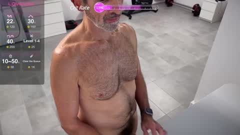 Brad online show from December 5, 6:33 pm