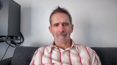 Snapshot of funwithbrad chatting on February 17, 10:23 am Brad online show from February 17, 10:23 am