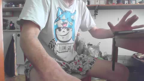 Snapshot of furtaky00 chatting on February 15, 12:33 pm furtaky00 online show from February 15, 12:33 pm