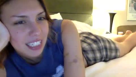 Fushia online show from November 3, 7:15 pm