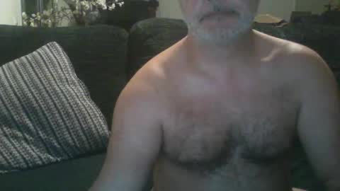 Snapshot of futbolin95 chatting on December 30, 3:36 am futbolin95 online show from December 30, 3:36 am