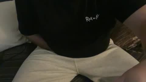 Snapshot of fuzitzu2 chatting on February 25, 6:06 pm fuzitzu2 online show from February 25, 6:06 pm