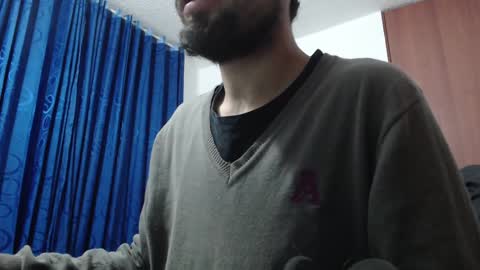 Snapshot of fvckhorneyguy chatting on December 26, 7:24 am andrew online show from December 26, 7:24 am