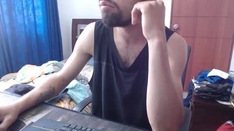 Snapshot of fvckhorneyguy chatting on February 26, 3:52 pm andrew online show from February 26, 3:52 pm