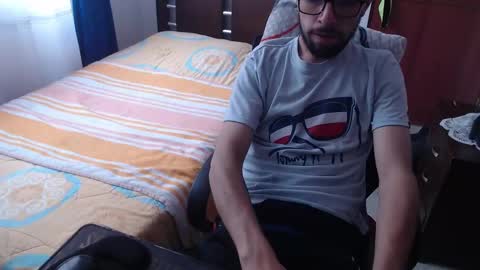 Snapshot of fvckhorneyguy chatting on March 12, 6:22 pm andrew online show from March 12, 6:22 pm