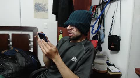 andrew online show from April 1, 6:25 am