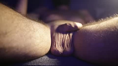 Snapshot of fvckinginfamouz chatting on October 8, 9:12 pm The Chillest Daddy online show from October 8, 9:12 pm