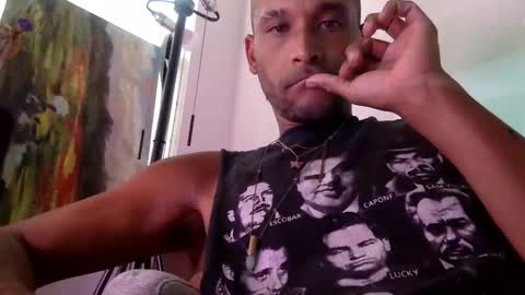 Snapshot of fvvkboyy chatting on March 29, 10:32 pm fvvkboyy online show from March 29, 10:32 pm