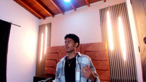 Snapshot of fykmor_2 chatting on October 13, 3:39 am fykmor online show from October 13, 3:39 am