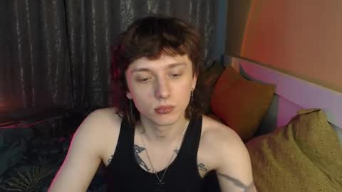 Ian online show from November 25, 12:43 am