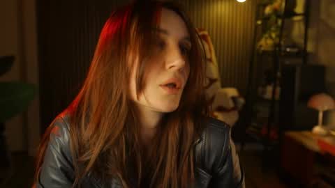 Snapshot of g_ia chatting on April 30, 8:57 pm G online show from April 30, 8:57 pm