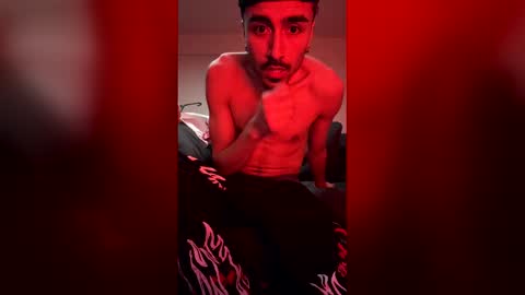 Snapshot of g_lodaddy999 chatting on February 5, 2:38 am g_lodaddy999 online show from February 5, 2:38 am