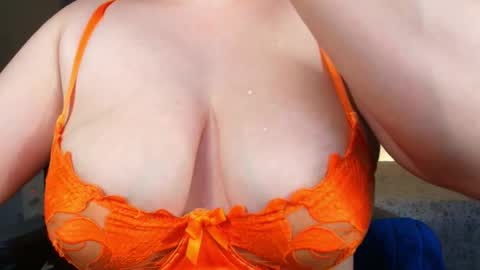 gaaby  online show from November 5, 12:54 am