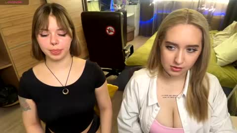 gaba_hard_ online show from May 5, 2:03 pm